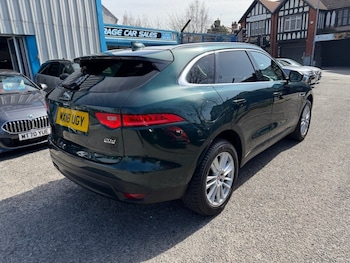 Used Jaguar F-Pace 2018 for sale - 78167315: Photo