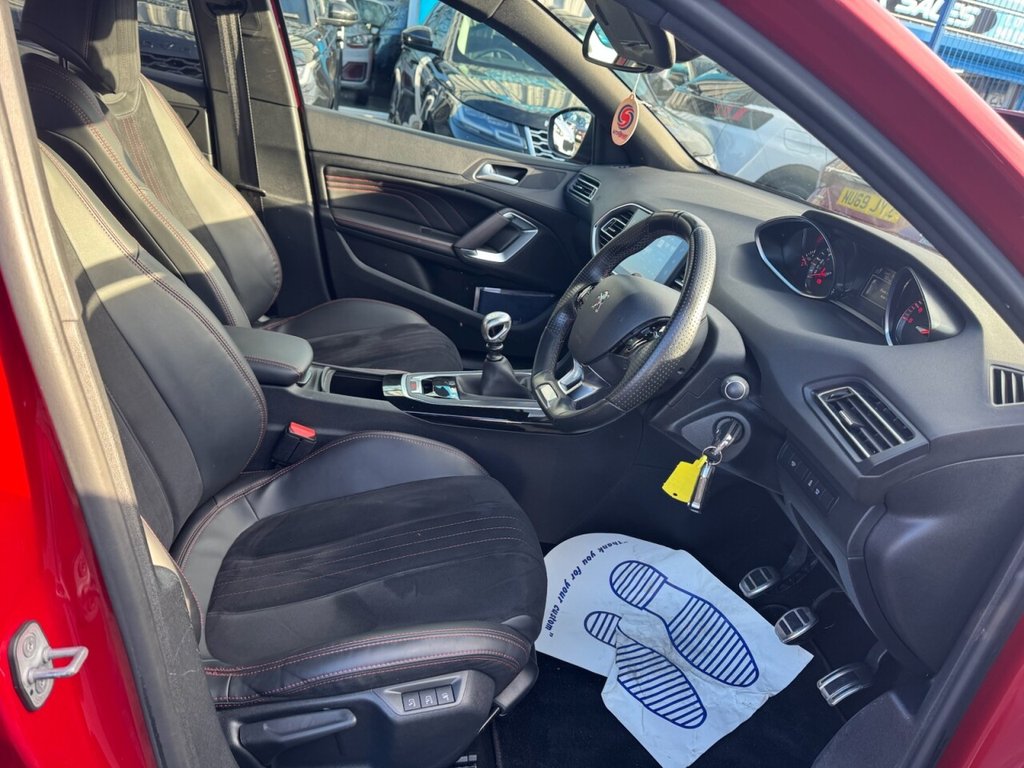 Used Peugeot 308 2015 for sale - 77582165: Photo 10