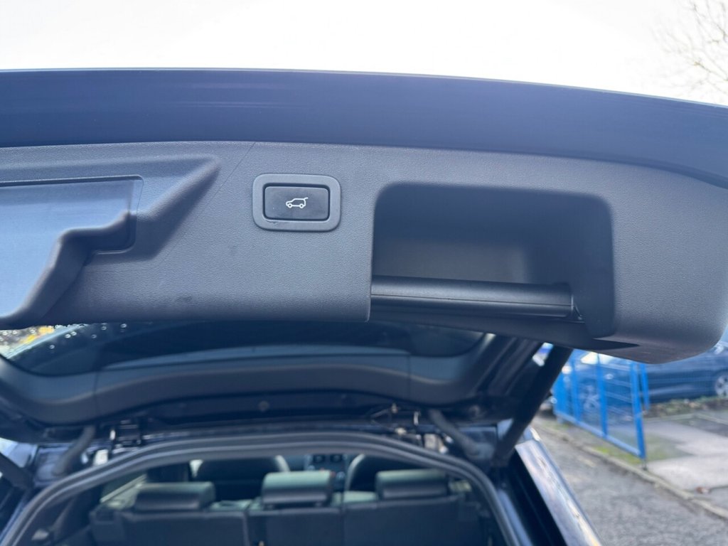 Used Land Rover Discovery Sport 2018 for sale - 77582156: Photo 11