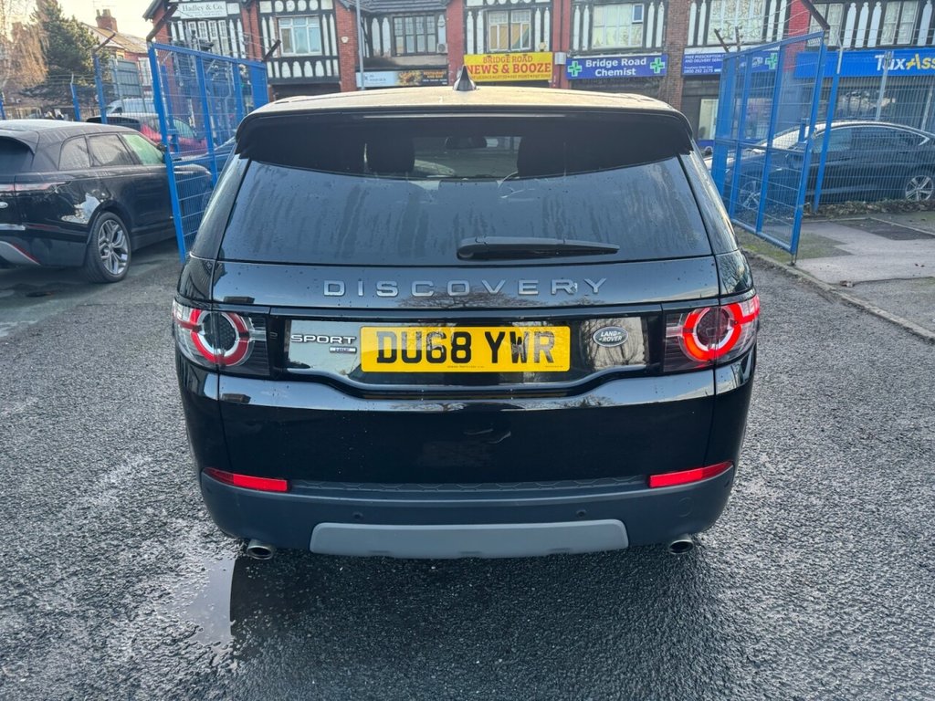 Used Land Rover Discovery Sport 2018 for sale - 77582156: Photo 4