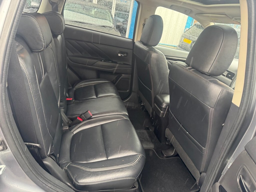 Used Mitsubishi Outlander 2016 for sale - 77621284: Photo 11
