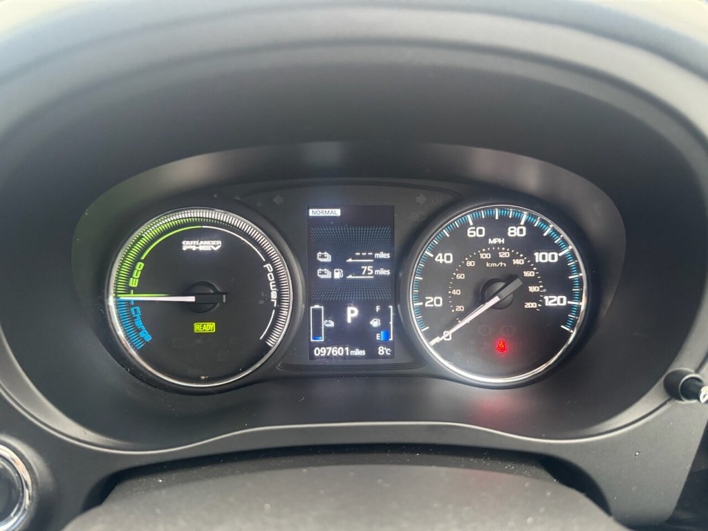 Used Mitsubishi Outlander 2016 for sale - 77621284: Photo 15