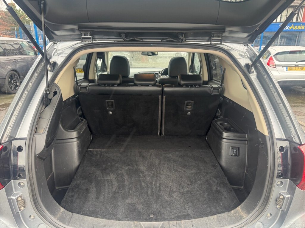 Used Mitsubishi Outlander 2016 for sale - 77621284: Photo 9