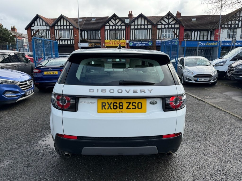 Used Land Rover Discovery Sport 2018 for sale - 77779934: Photo 4