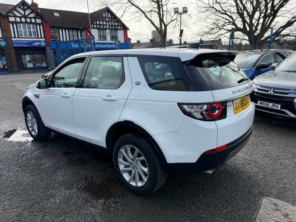Used Land Rover Discovery Sport 2018 for sale - 77779934: Photo 5