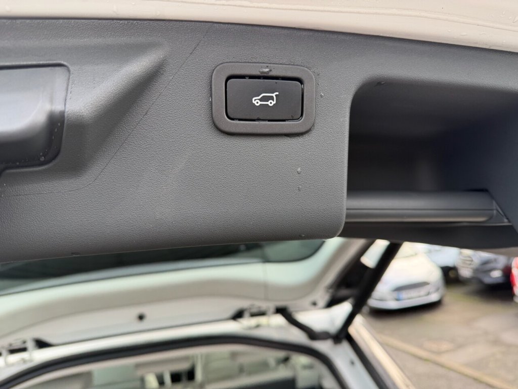 Used Land Rover Discovery Sport 2018 for sale - 77779934: Photo 9