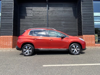 Used Peugeot 2008 2015 for sale - 78421659: Photo