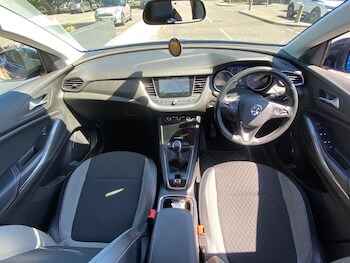 Used Vauxhall Grandland X 2018 for sale - 78427341: Photo