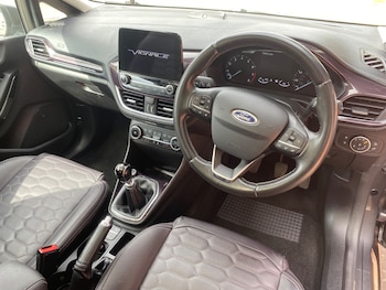Used Ford Fiesta 2018 for sale - 78794473: Photo