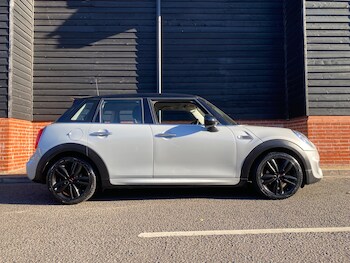 Used MINI Hatch 2017 for sale - 78436643: Photo