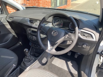 Used Vauxhall Corsa 2018 for sale - 75561316: Photo