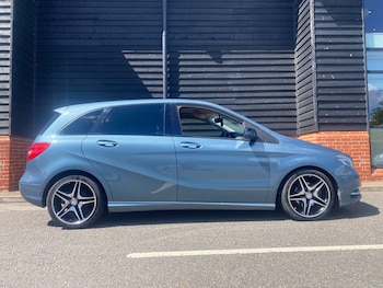 Used Mercedes-Benz B Class 2014 for sale - 78852470: Photo