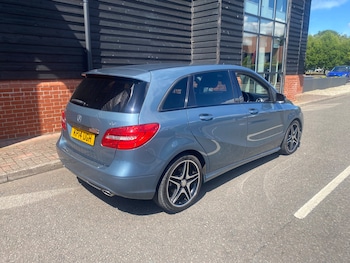 Used Mercedes-Benz B Class 2014 for sale - 78852470: Photo