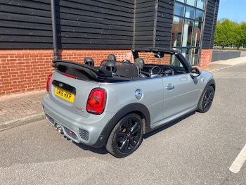 Used MINI Convertible 2016 for sale - 78406862: Photo