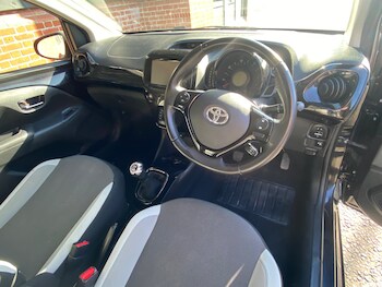 Used Toyota AYGO 2018 for sale - 78436647: Photo