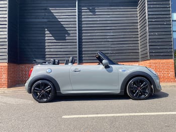Used MINI Convertible 2016 for sale - 79733622: Photo