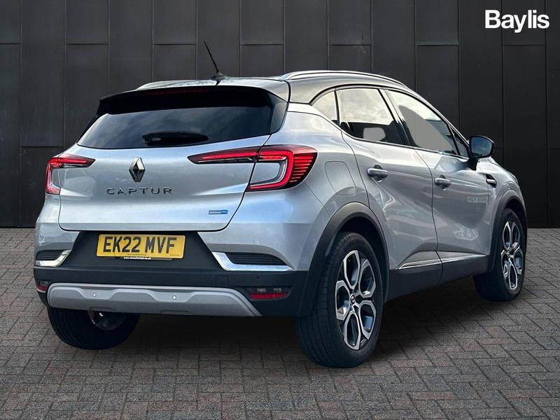 Used Renault Captur 2022 for sale - 77901132: Photo 2