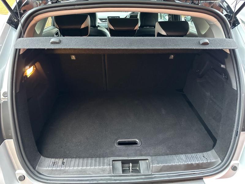 Used Renault Captur 2022 for sale - 77901132: Photo 25