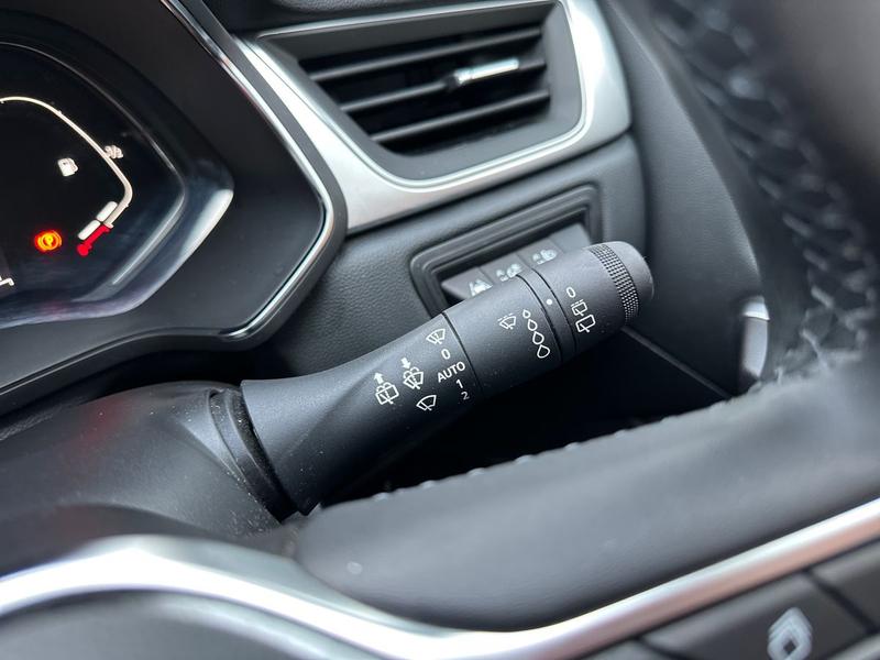 Used Renault Captur 2022 for sale - 77901132: Photo 31