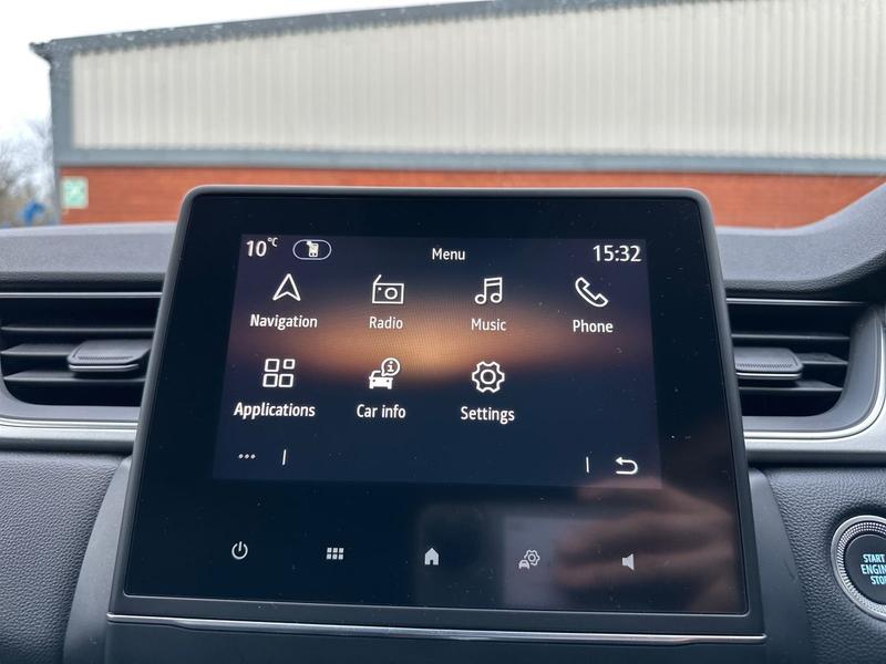 Used Renault Captur 2022 for sale - 77901132: Photo 33