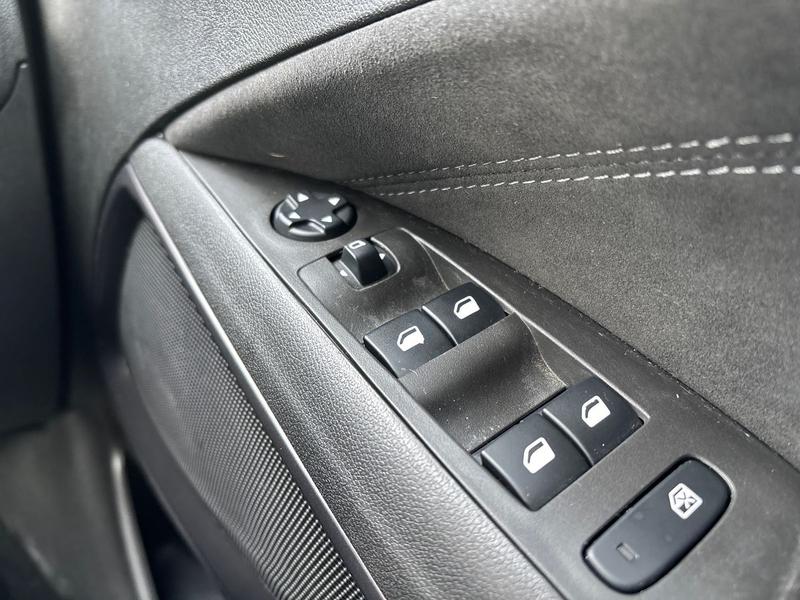 Used Vauxhall Crossland 2021 for sale - 77910475: Photo 17