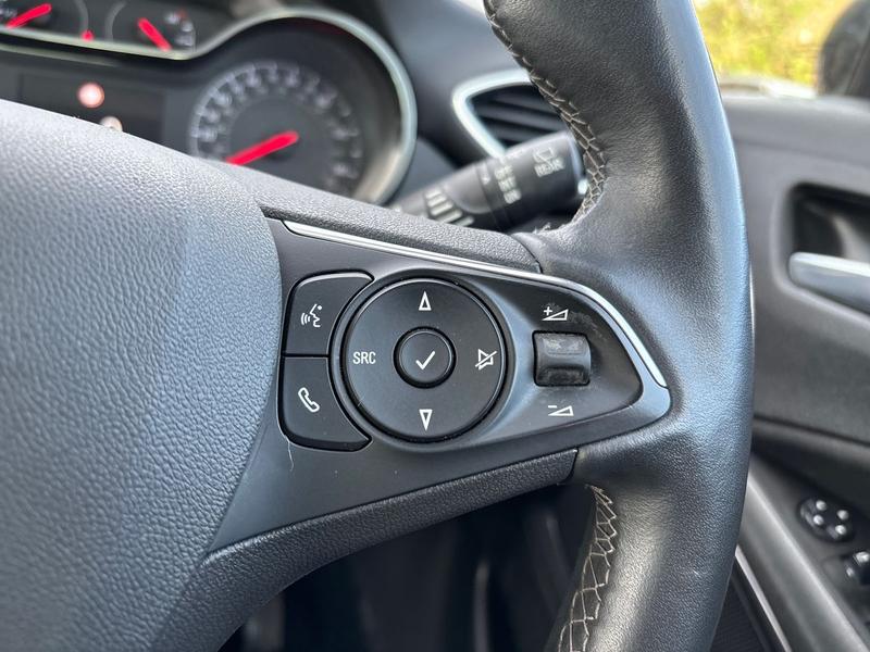 Used Vauxhall Crossland 2021 for sale - 77910475: Photo 23