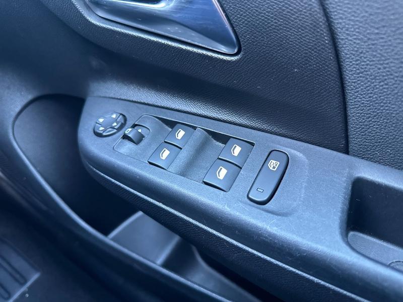 Used Vauxhall Corsa 2023 for sale - 77910537: Photo 17