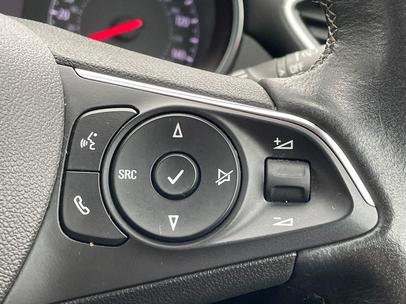 Used Vauxhall Crossland 2022 for sale - 77910544: Photo 23