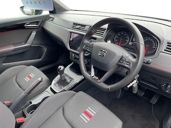 Used SEAT Arona 2018 for sale - 77910505: Photo