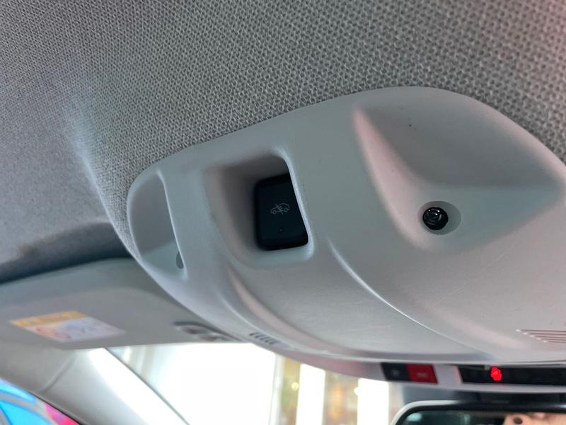 Used Vauxhall Crossland 2022 for sale - 77951323: Photo 30