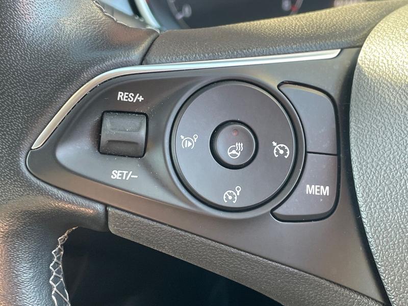 Used Vauxhall Crossland 2022 for sale - 77910480: Photo 22