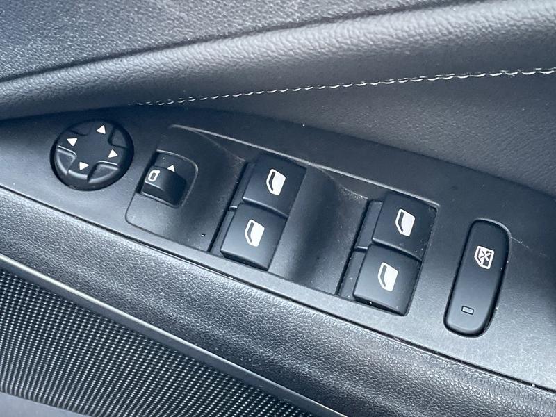 Used Vauxhall Crossland 2022 for sale - 77910478: Photo 17