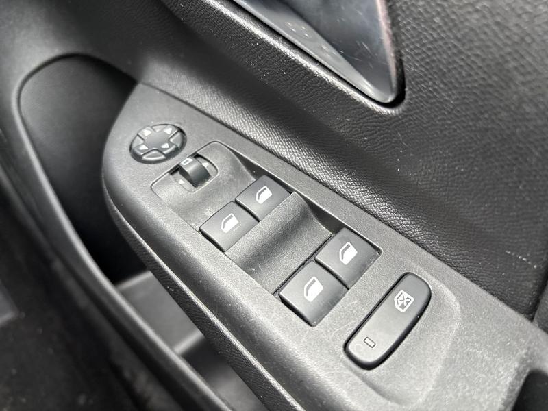 Used Vauxhall Corsa 2023 for sale - 77910557: Photo 17