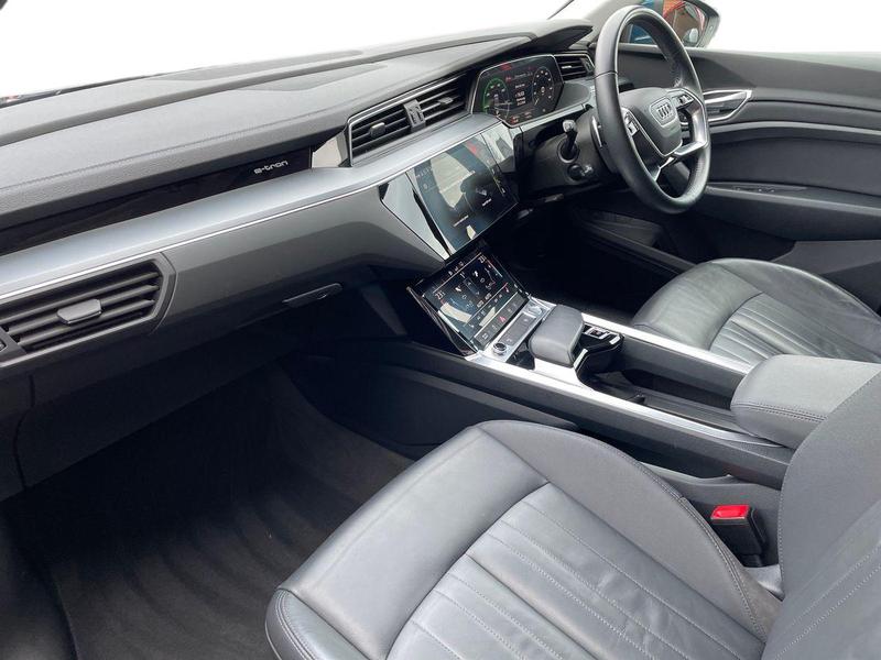 Used Audi e-tron 2020 for sale - 77901152: Photo 14