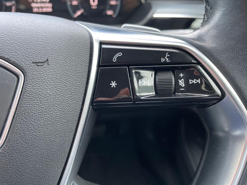 Used Audi e-tron 2020 for sale - 77901152: Photo 23