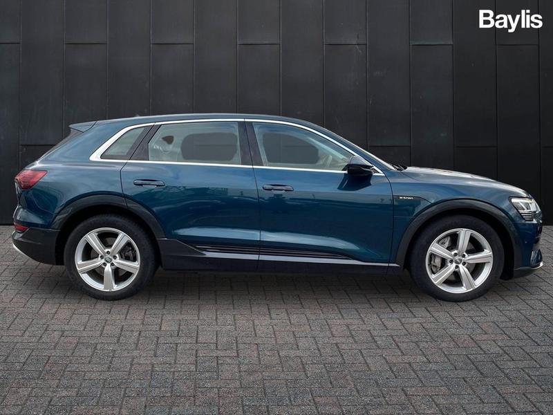 Used Audi e-tron 2020 for sale - 77901152: Photo 5