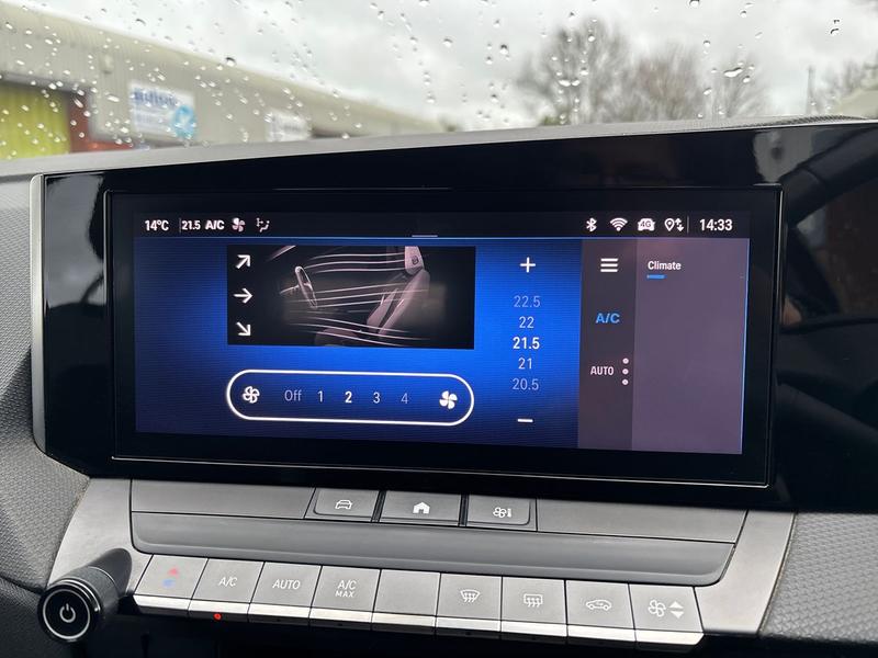 Used Vauxhall Astra 2022 for sale - 77910575: Photo 32