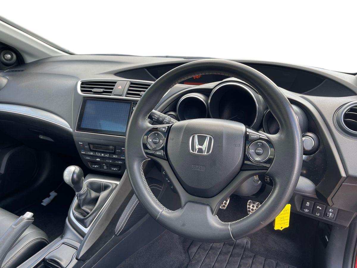 2016 Honda Civic Honda Civic I-DTEC SR 1.6 5drs Hatchback Diesel Manual - Picture 3 of 24