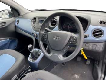 Used Hyundai i10 2016 for sale - 74732156: Photo