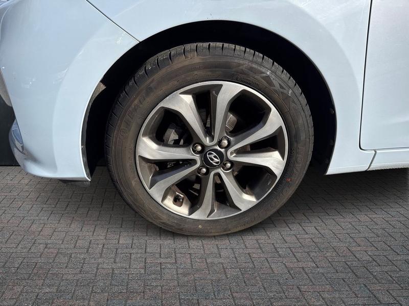 Used Hyundai i10 2019 for sale - 77910569: Photo 11