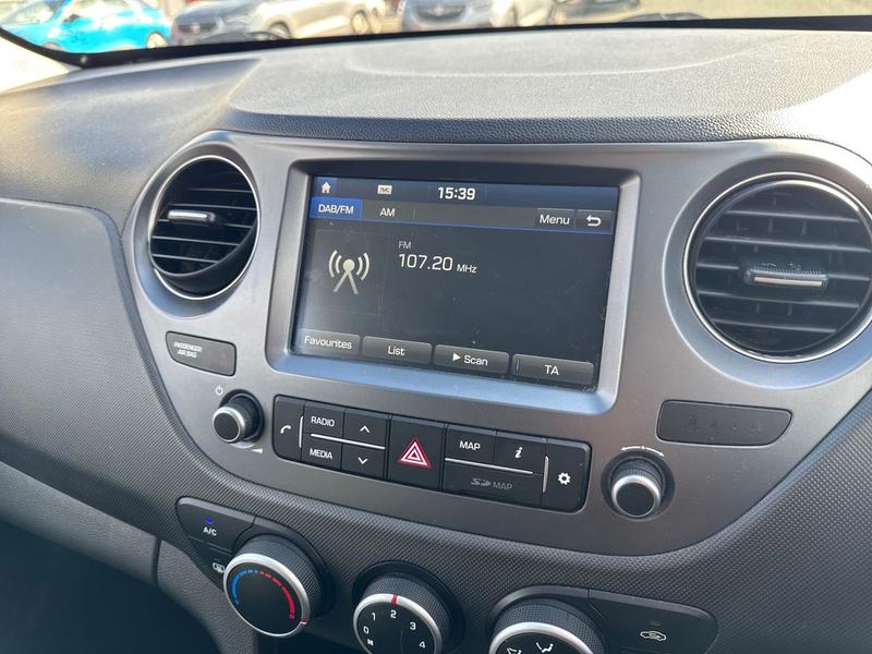 Used Hyundai i10 2019 for sale - 77910569: Photo 19