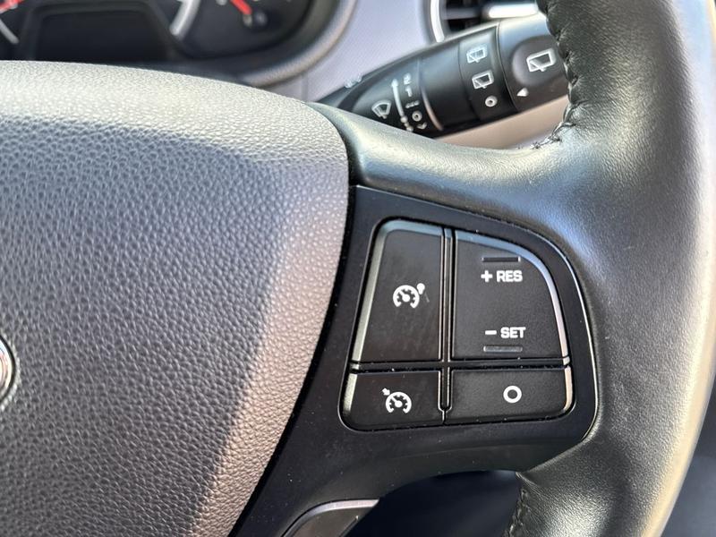 Used Hyundai i10 2019 for sale - 77910569: Photo 23