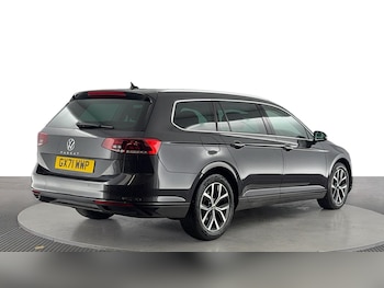 Used Volkswagen Passat 2021 for sale - 75663095: Photo