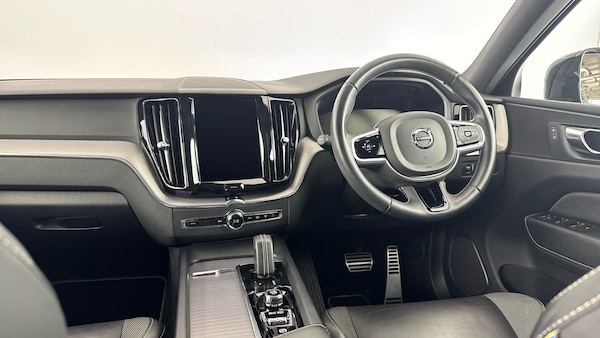 Used Volvo XC60 2021 for sale - 75244445: Photo 11