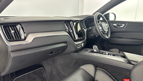 Used Volvo XC60 2021 for sale - 75244445: Photo 45