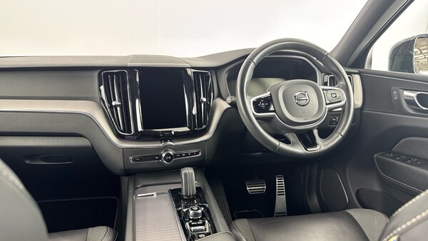 Used Volvo XC60 2021 for sale - 75244445: Photo 46