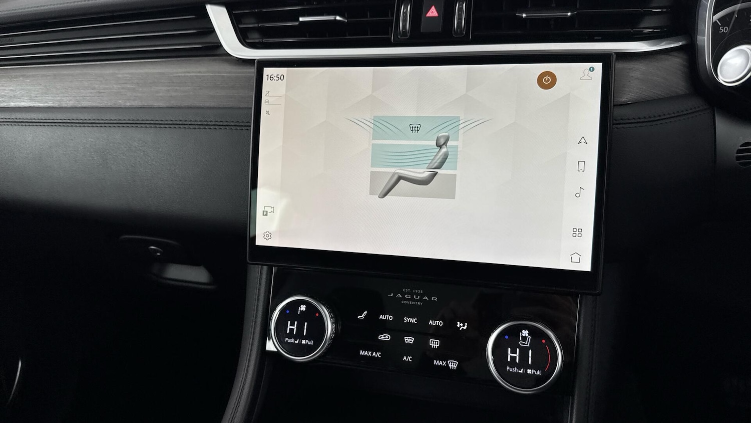 Used Jaguar F-Pace 2022 for sale - 77495861: Photo 28