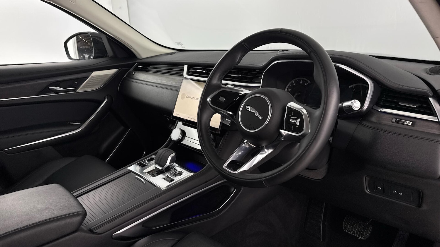 Used Jaguar F-Pace 2022 for sale - 77495861: Photo 9