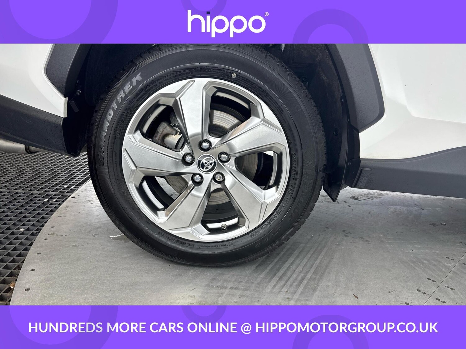 Used Toyota RAV4 2020 for sale - 76976001: Photo 26