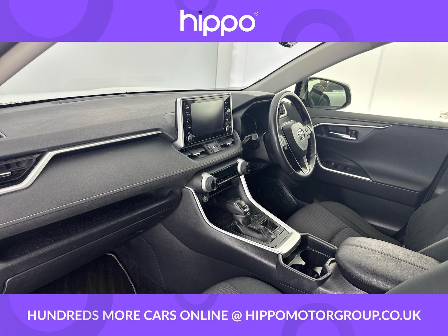 Used Toyota RAV4 2020 for sale - 76976001: Photo 9